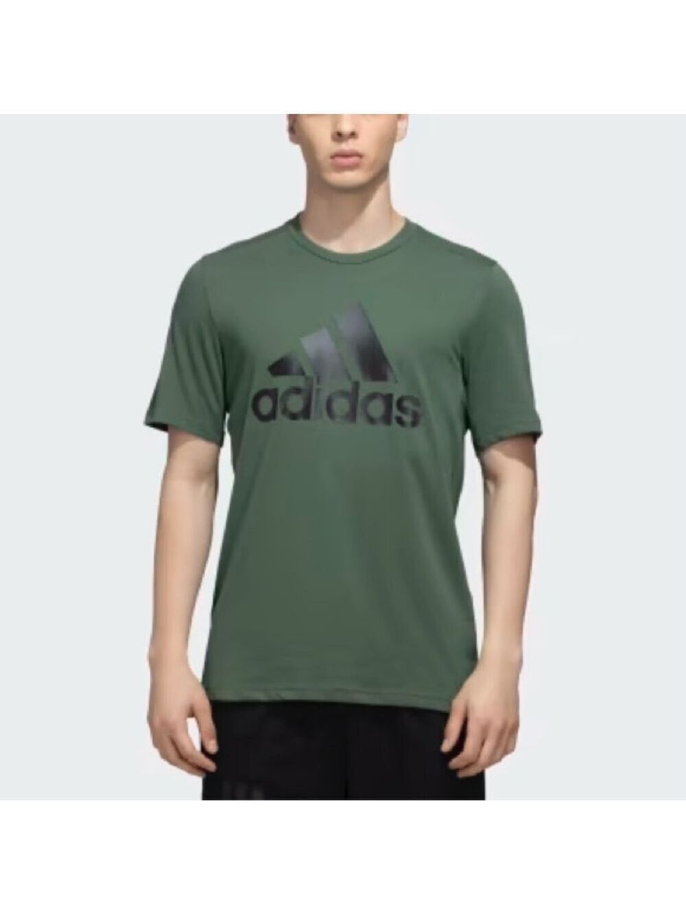 Men’s Adidas The Go To Performance Khaki Green T-Shirt Size Medium!